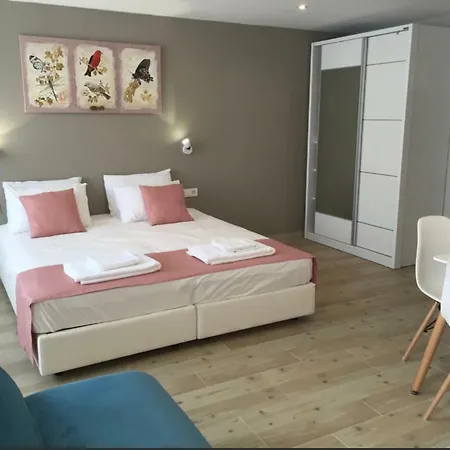 Piccolina Apart Homestay Side